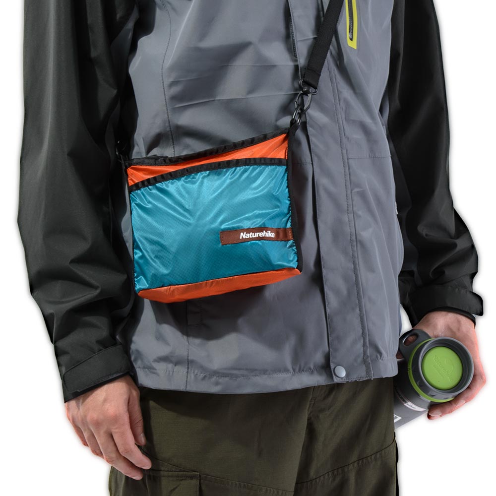 Сумка 20D Ultralight Chest Bag, dark green & light green